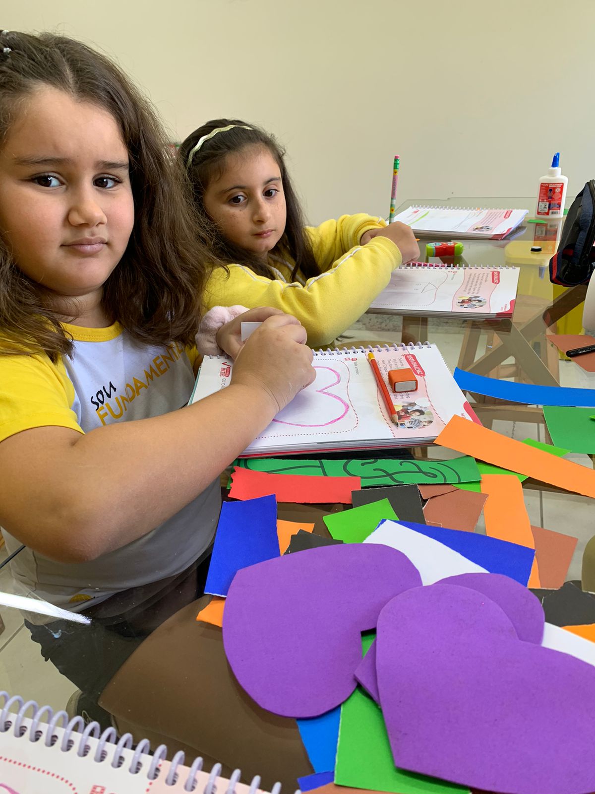 Arts and Shapes Colorindo Aprendizados com Mosaicos! 🎨✨.jfif