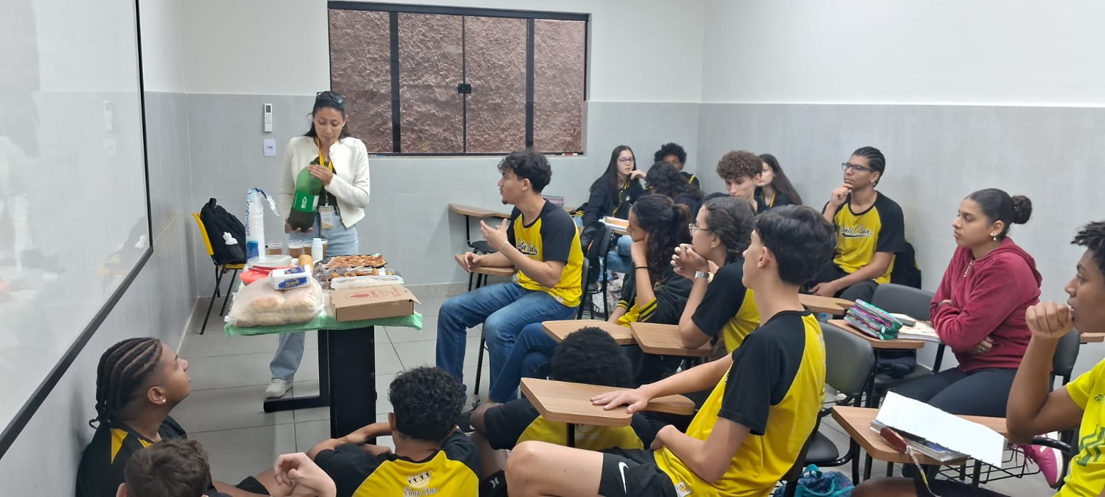 Sabores do Mundo Aprendizado que nutre!.jfif