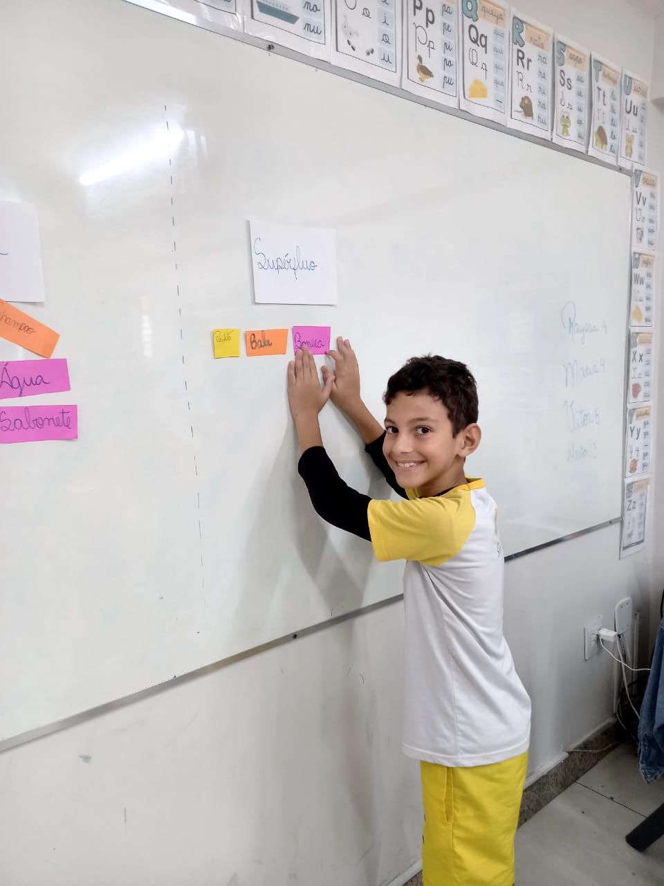 Essencial ou Supérfluo 3º Ano Aprende de Forma Divertida e Dinâmica2.jfif