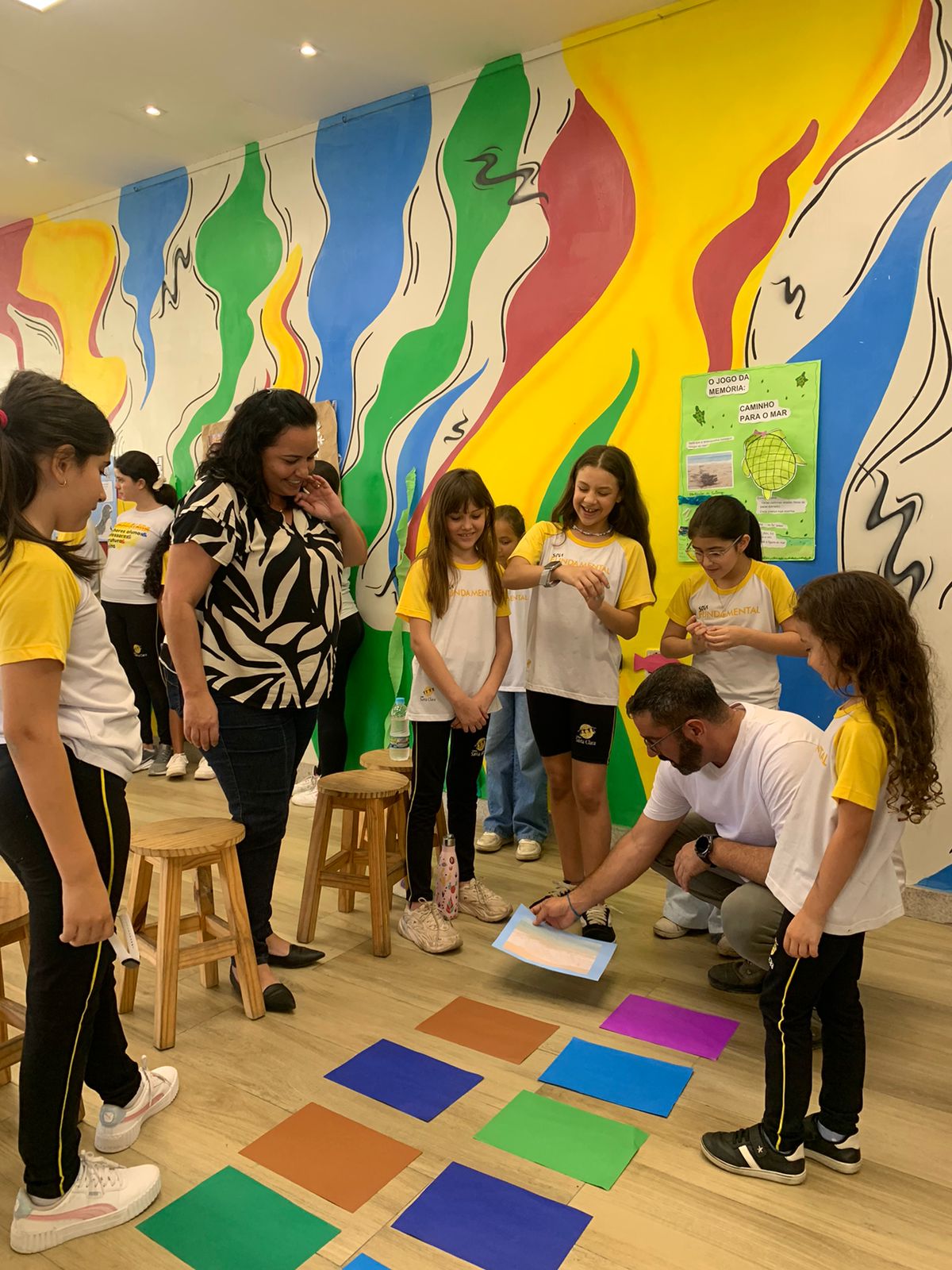 Feira de Ciências Explorando Conhecimento e Curiosidade 🔬✨.jfif