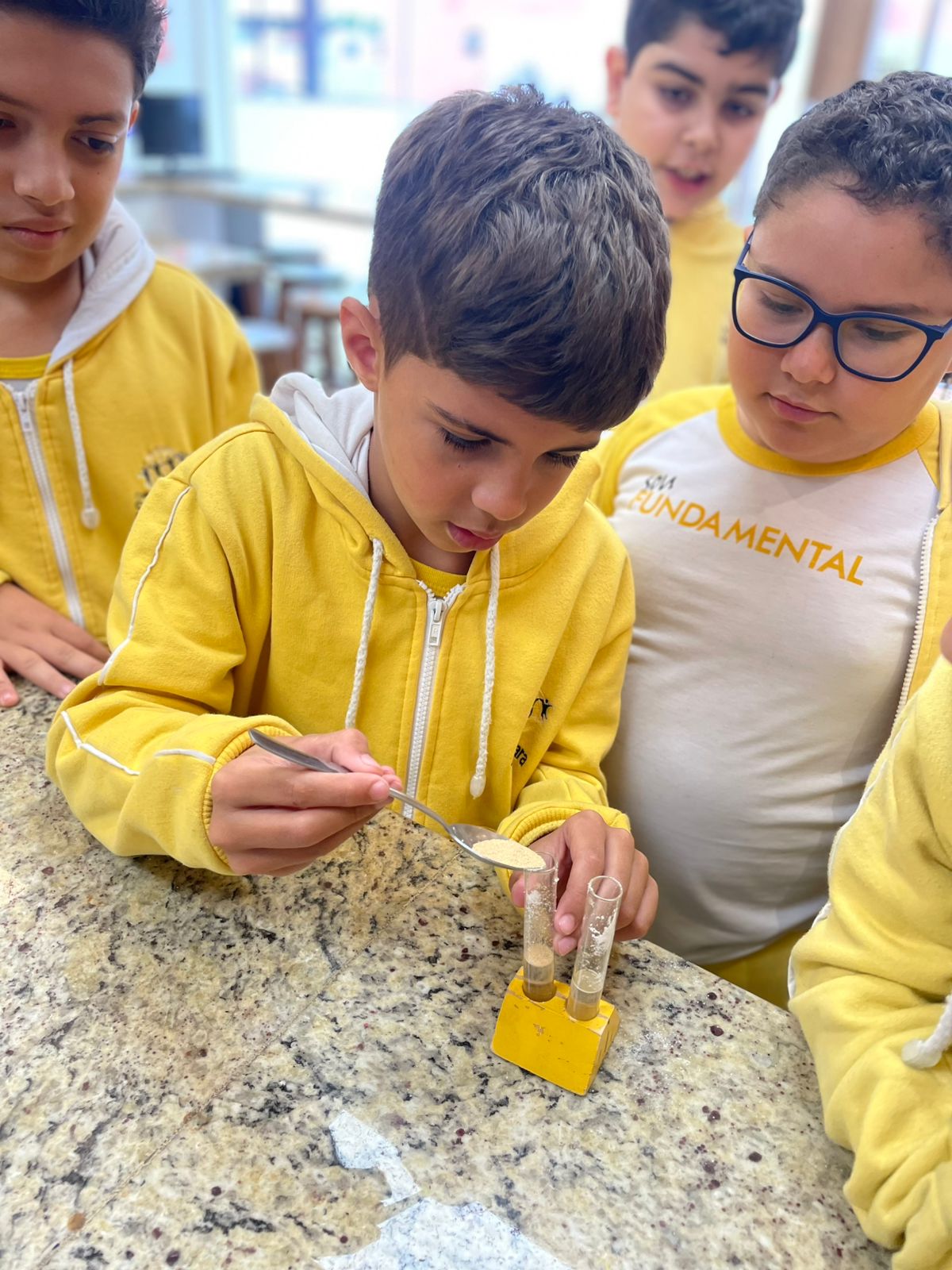 Ciência em ação fermentação divertida!.jfif