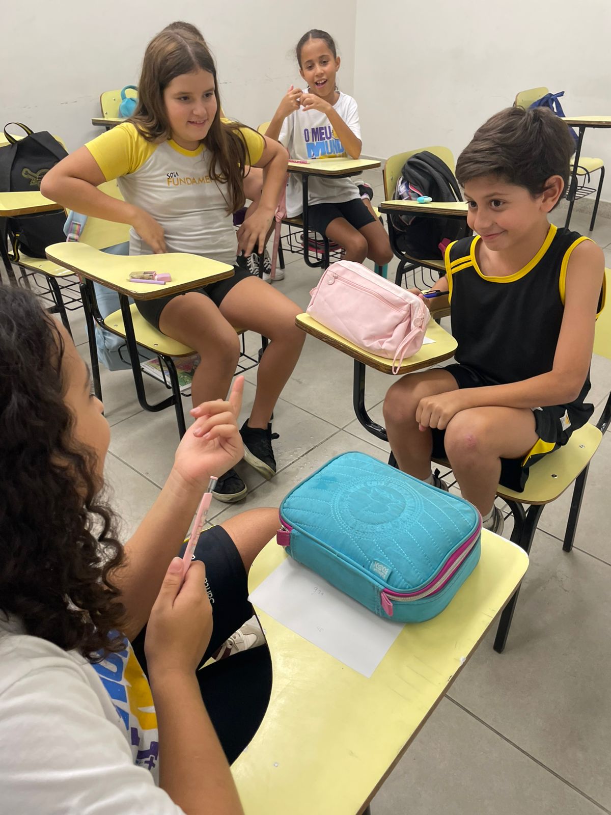 Raciocínio em Ação 5º Ano Desvenda Enigmas com Matemática.jfif