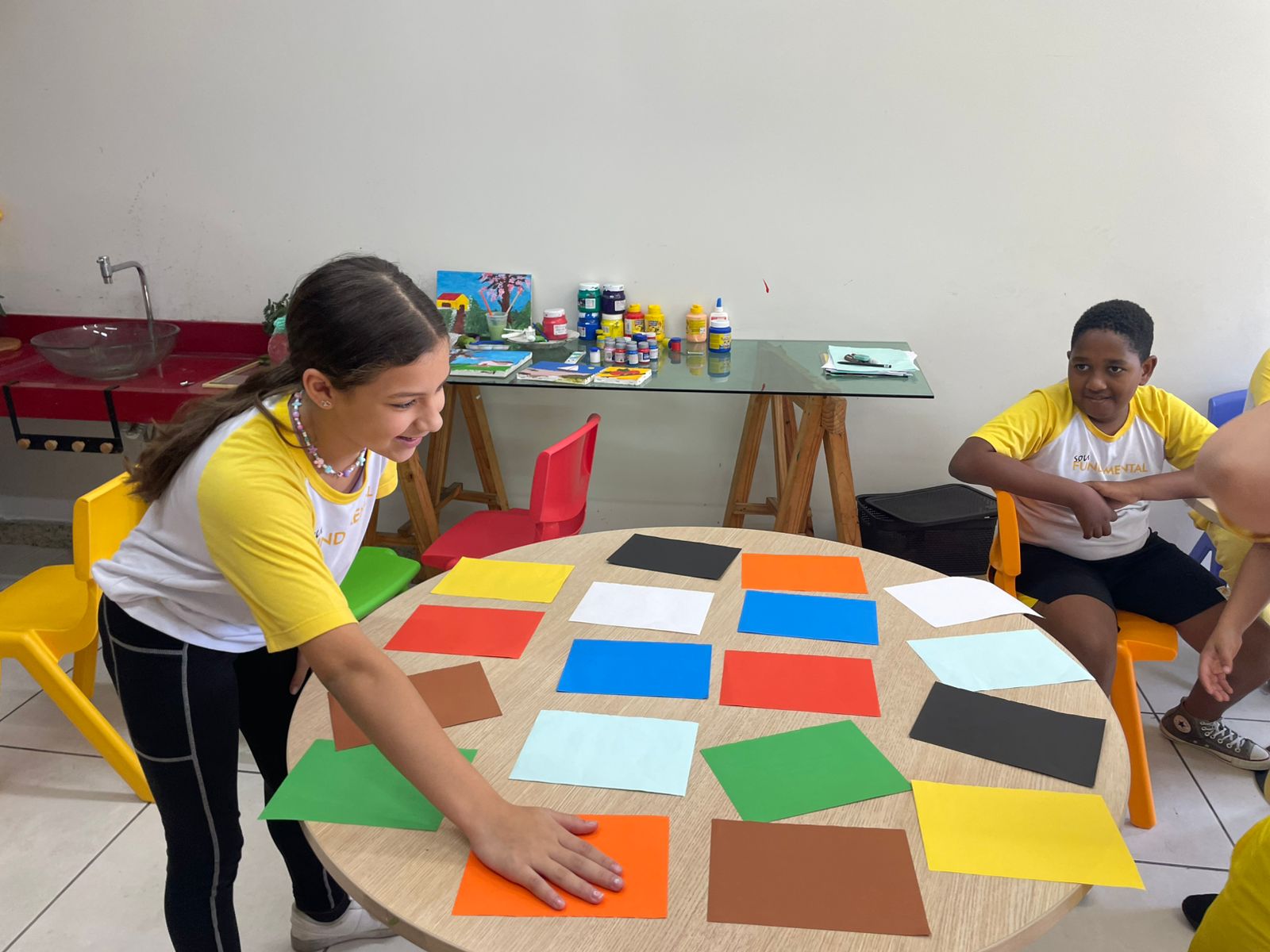 Desafio das cores concentração e diversão!.jfif