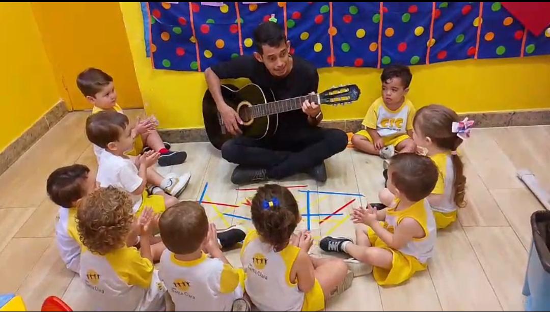 Creche II Explora Cores e Ritmo na Musicalização Infantil 🌈🎶.jfif